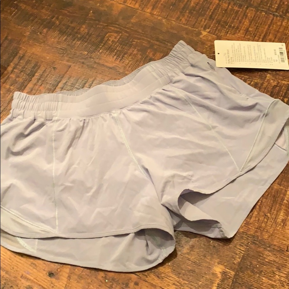 NWT Lululemon Hotty Hot Short II Long